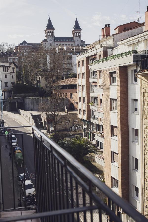 Heriz - Local Rentss San Sebastián Esterno foto